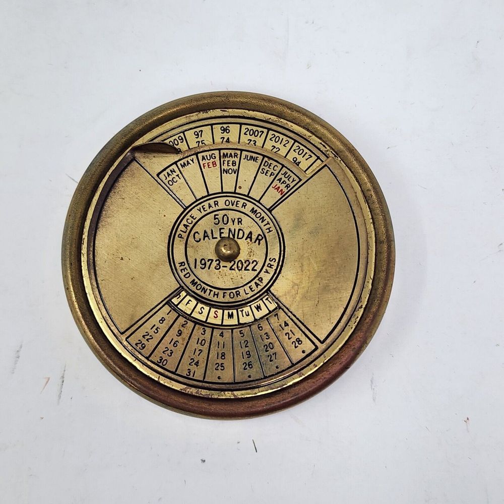 50 Year Perpetual Calendar 1973-2022 Brass  Paperweight Vintage‎ Desk Decor